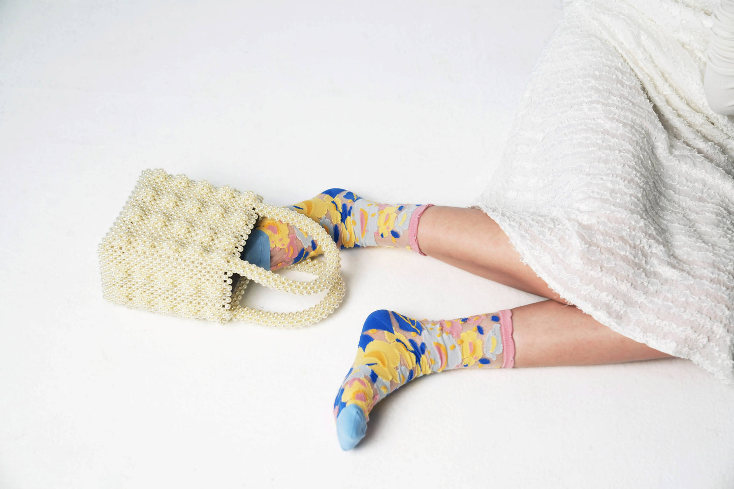 Flower Garden Sheer Socks - Spring Pink
