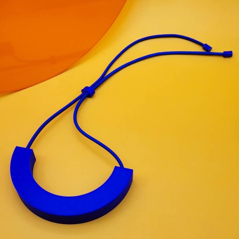 Curve Necklace : Blue