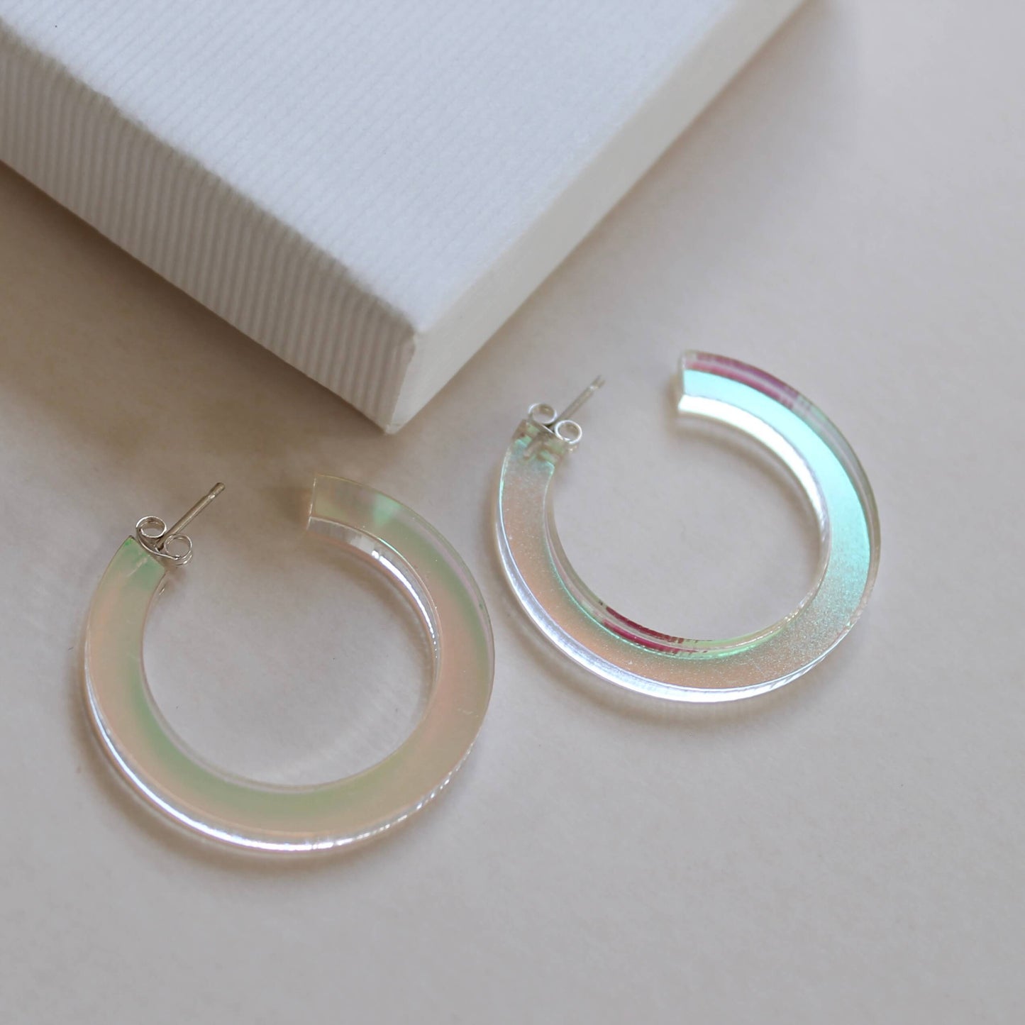 Perspex Colourful Hoop Earrings: Gold glitter