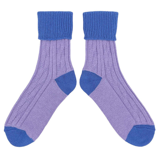 Cashmere Blend Slouch Socks: Lilac / bright blue