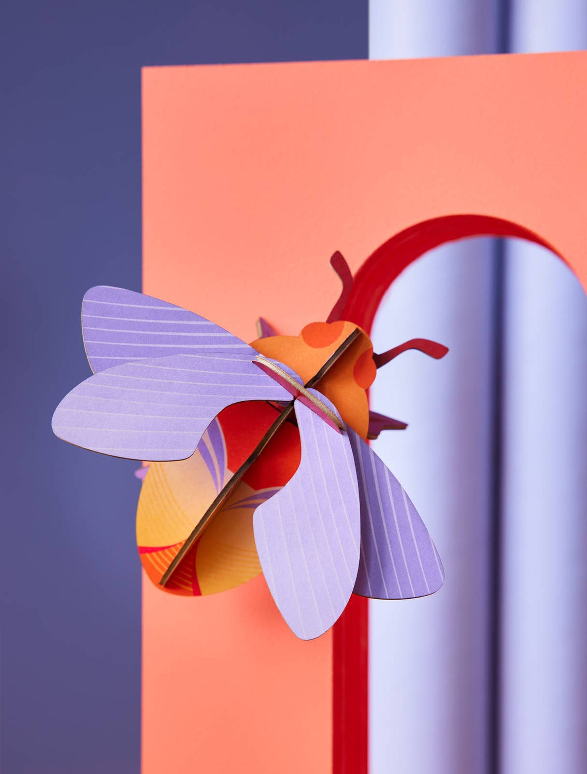 Studio Roof Insect (S) - Bumblebee