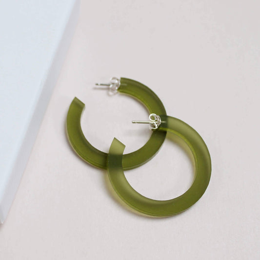 Perspex Colourful Hoop Earrings: Light green