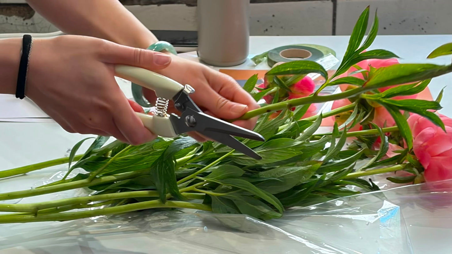 One Day Floristry Basics (July) £325