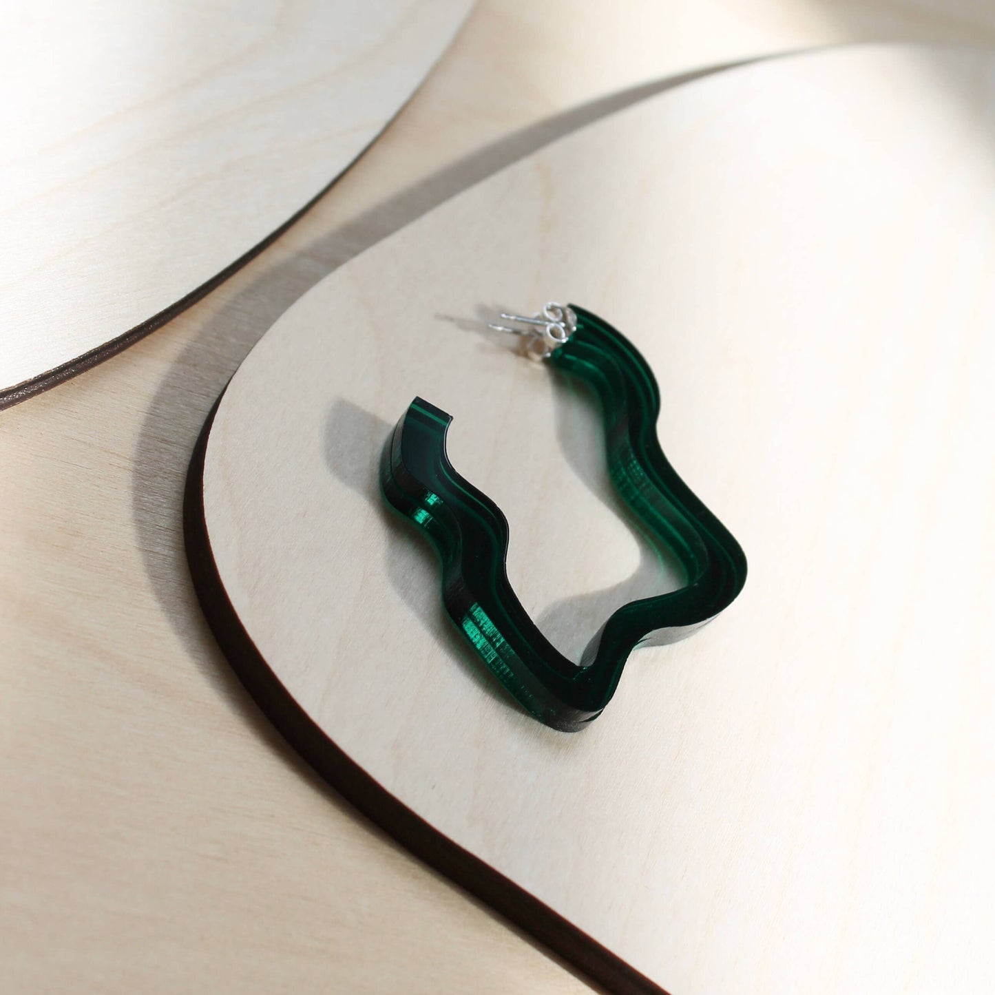 Perspex Squiggle Hoops: Light Green