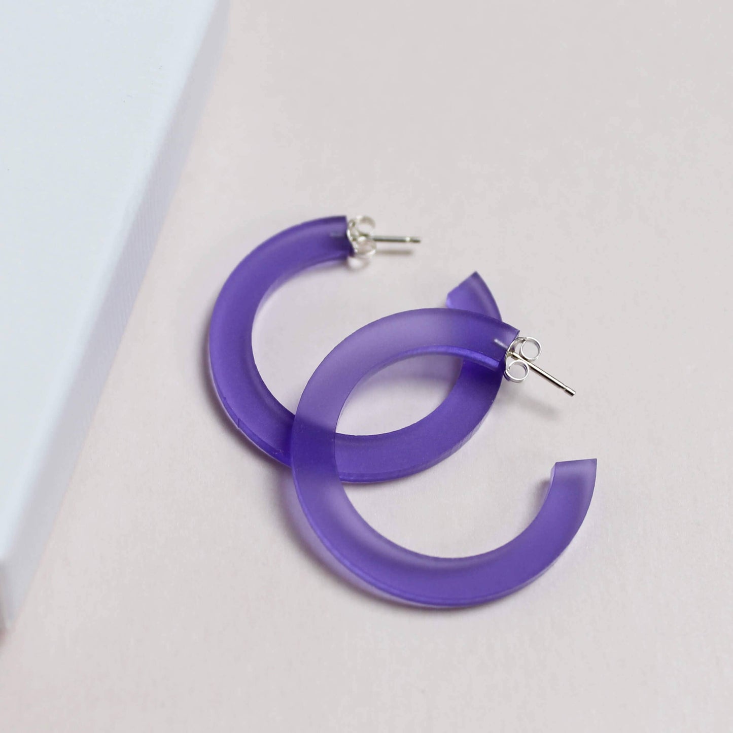 Perspex Colourful Hoop Earrings: Gold glitter