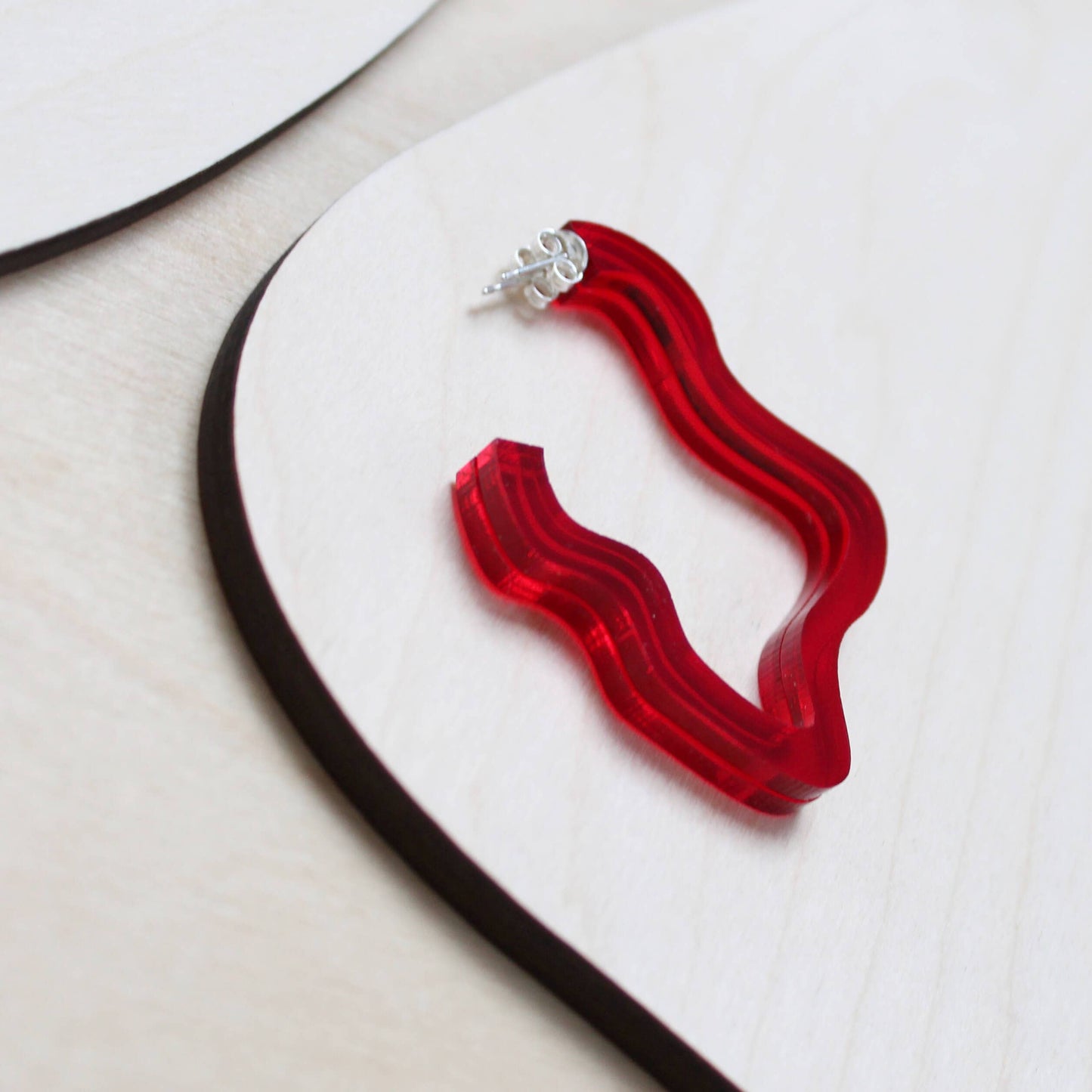 Perspex Squiggle Hoops: Light Green