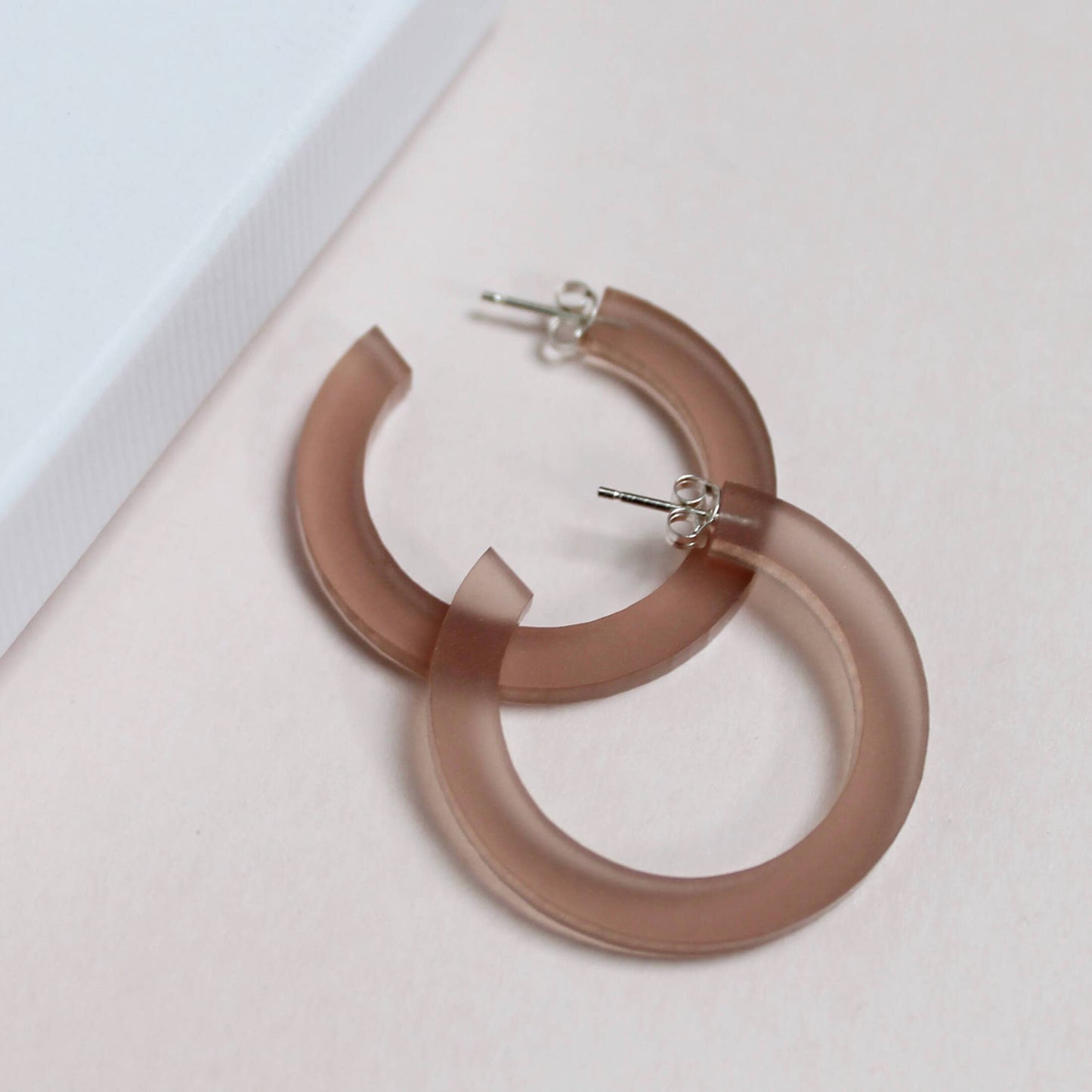 Perspex Colourful Hoop Earrings: Gold glitter